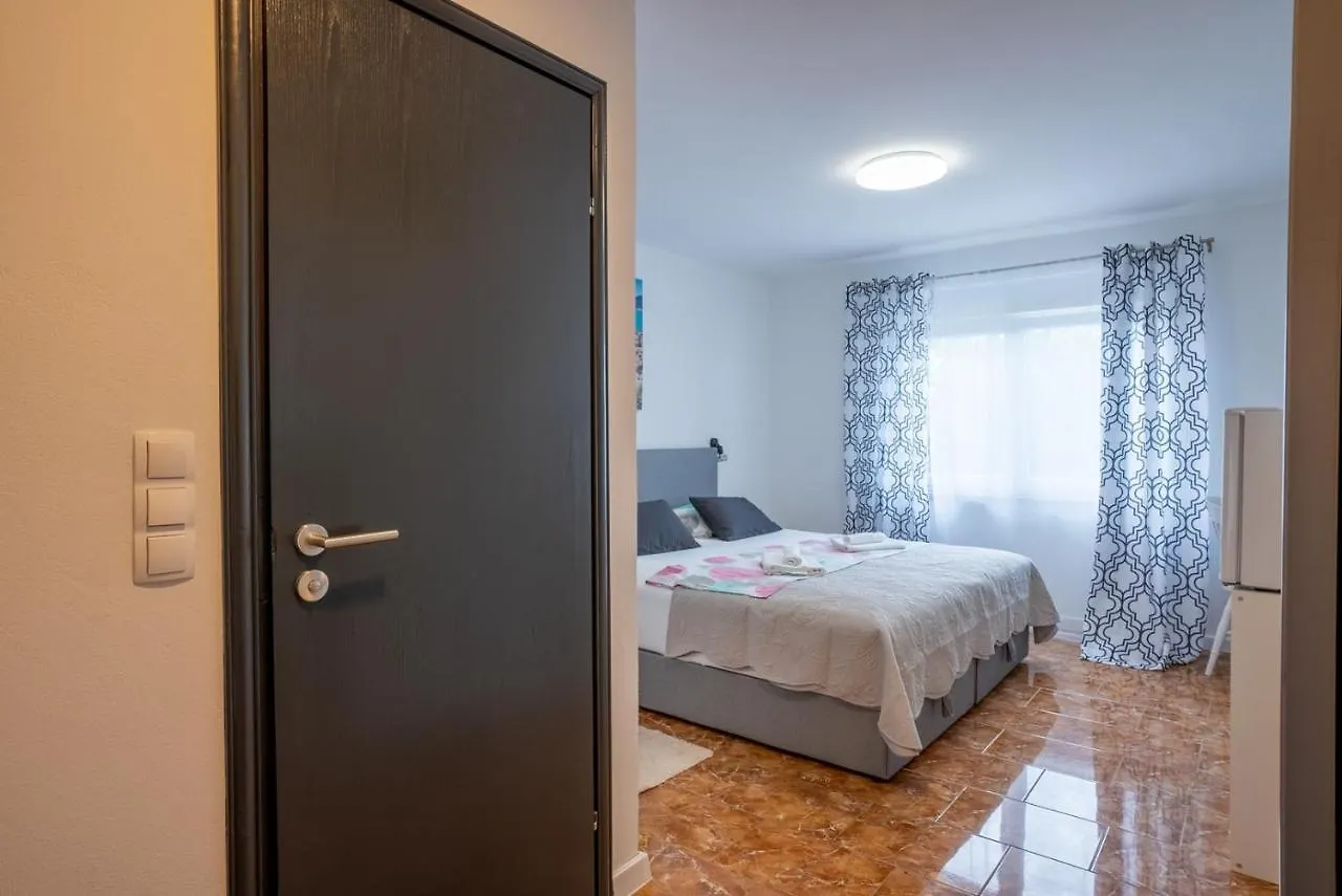 Affittacamere Restaurant & Rooms Nino Porat