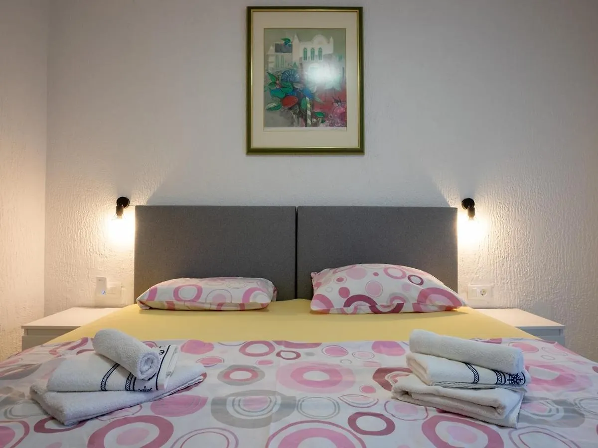 Affittacamere Restaurant & Rooms Nino Porat